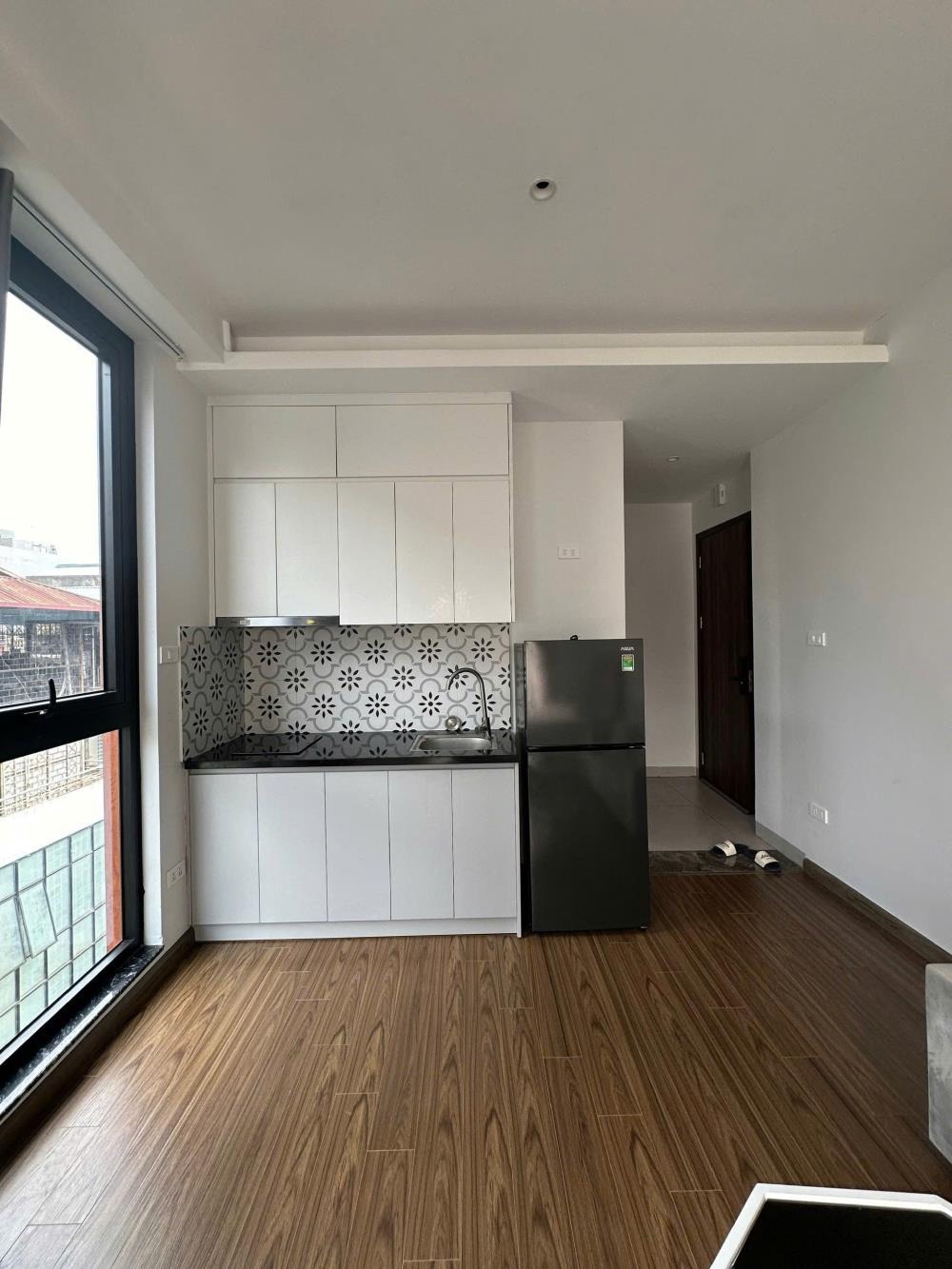Căn hộ 68 - Cao cấp, Full Nội thất, View thoáng - Giá Tốt
