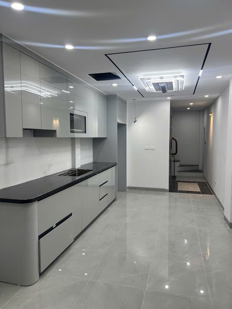 Bán nhà Khương Hạ - Sát Hồ, Dân Trí Cao, Đỗ Ô Tô - 7.75 tỷ
