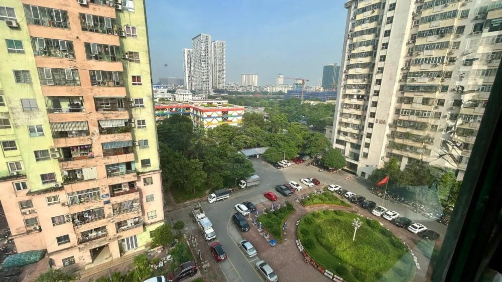 Bán Căn Hộ Góc 69m2 Nguyễn Chánh: 2PN (Sửa 3PN), Full Nội Thất