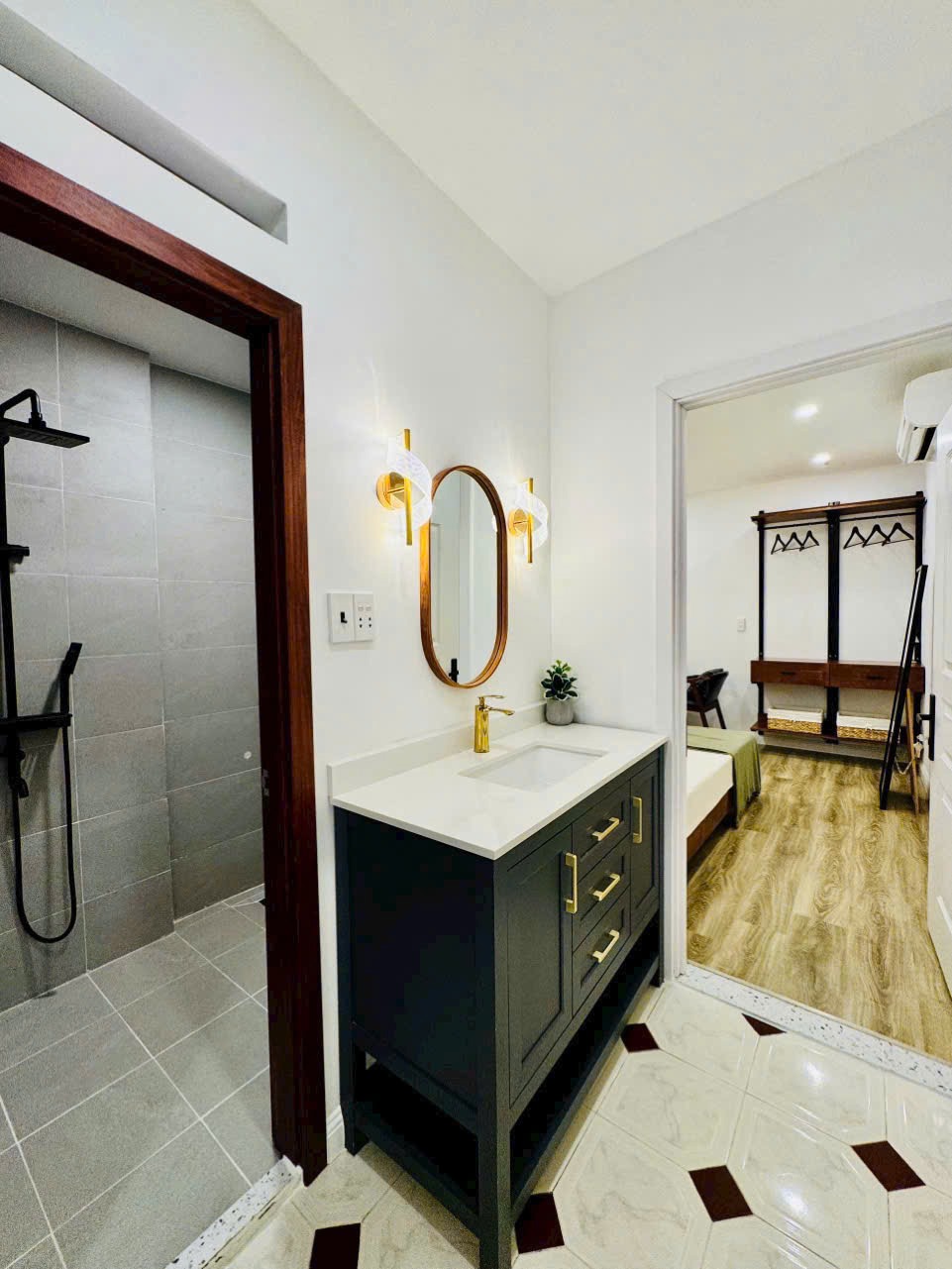 Bán Nhà Đinh Tiên Hoàng, Bình Thạnh - 3PN, Full Nội Thất, Giá Tốt