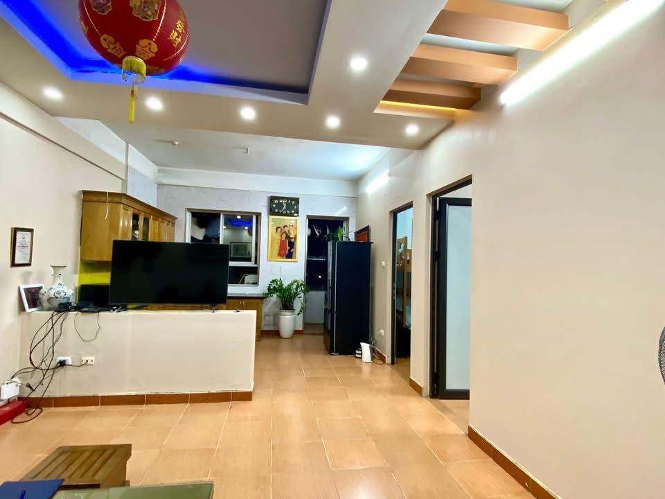 Giá Tốt Nhất - Căn Hộ 69m2, 5 Tỷ, Nam Trung Yên, Cầu Giấy
