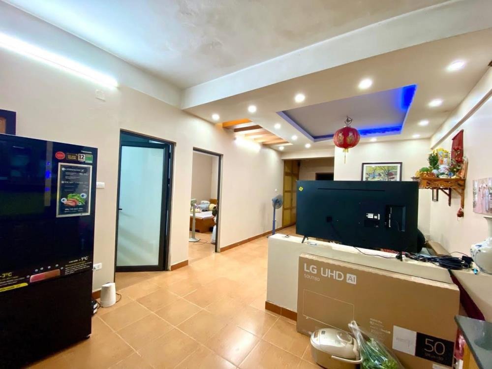 Giá Tốt Nhất - Căn Hộ 69m2, 5 Tỷ, Nam Trung Yên, Cầu Giấy