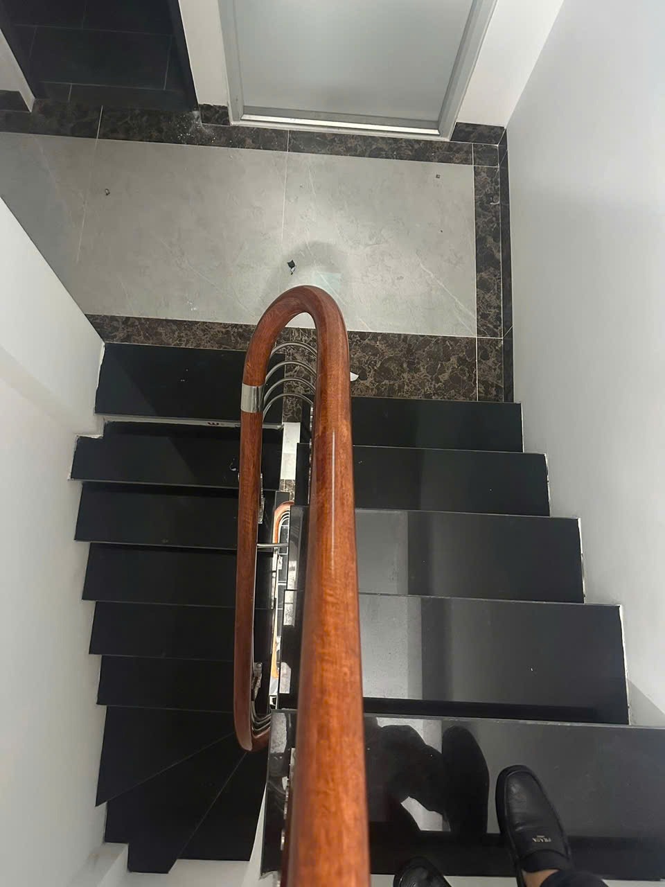 Mặt Phố Vương Thừa Vũ - 8 Tầng, Lô Góc, Mặt Tiền 15m - KD/VP/Showroom