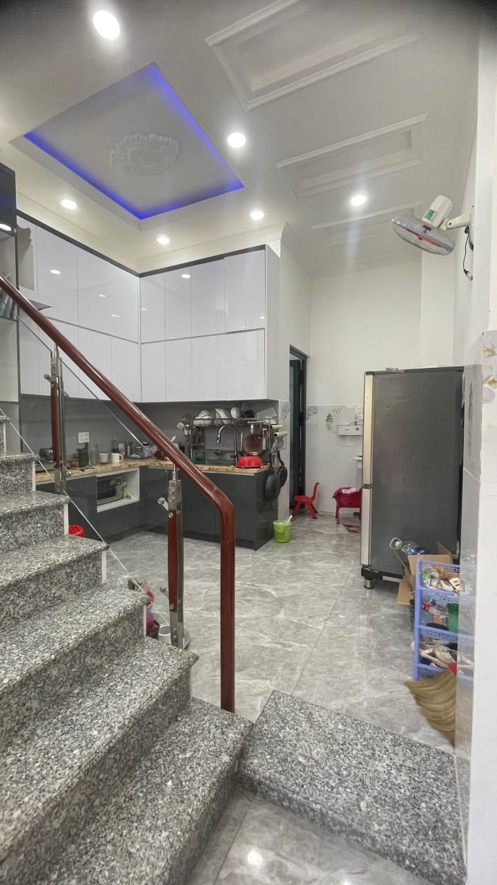 Tận 6PN Bán Nhà 5 Tầng Cực Đẹp Phan Xích Long, 48m2, 7.1 Tỷ