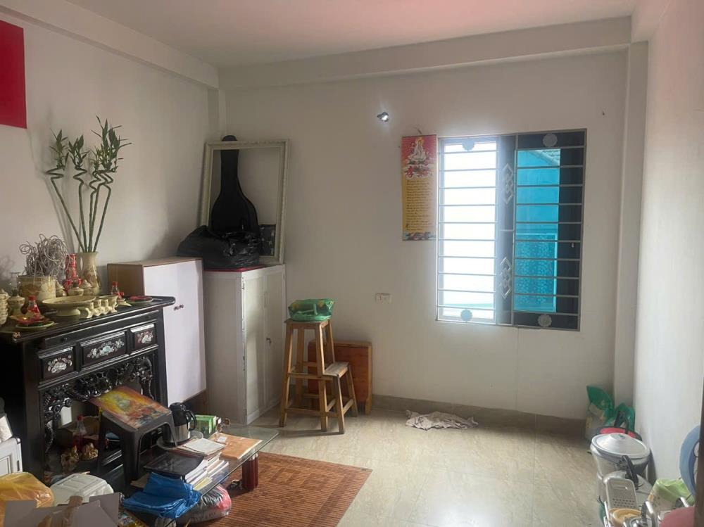 Bán nhà 3 tầng 42m2 thôn Trung Dương, Hà Nội - 4.x tỷ - Ngõ ô tô - Gần trường/chợ