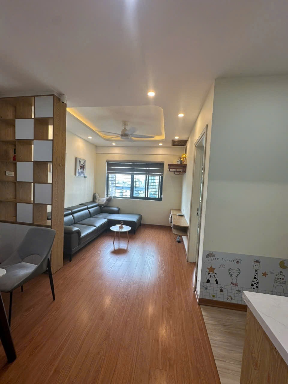 Bán Căn Hộ 2PN, 69m2 Tòa Rainbow Linh Đàm - Giá 5.4 Tỷ