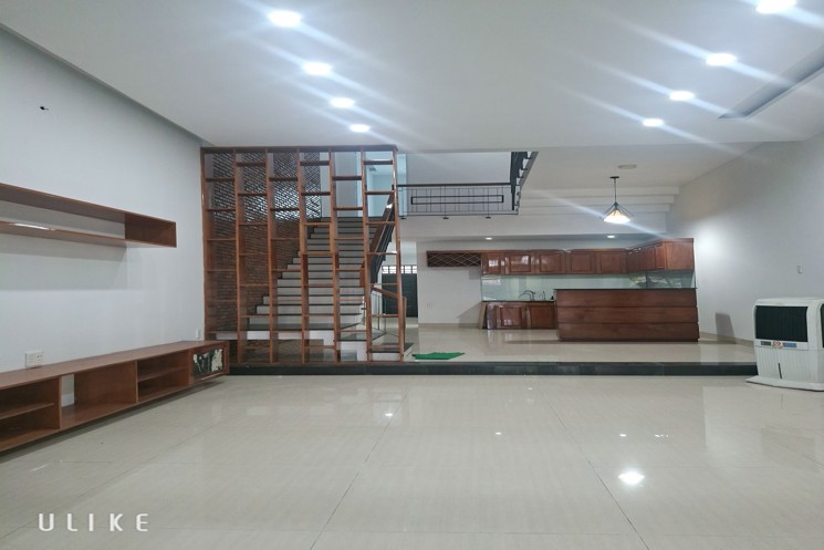 CHỈ 6,2 TỶ – GIÁ CỰC TỐT! NHÀ 3 TẦNG KIÊN CỐ, MẶT TIỀN ĐƯỜNG 7M5, LỀ 10M, CẨM LỆ