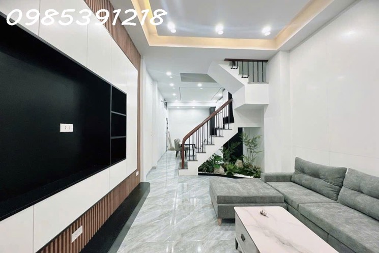 PHỐ BẠCH MAI - 36M2-5T - 7.4 TỶ(TL MẠNH) - NGÕ THÔNG, TRƯỚC NHÀ THOÁNG SÁNG