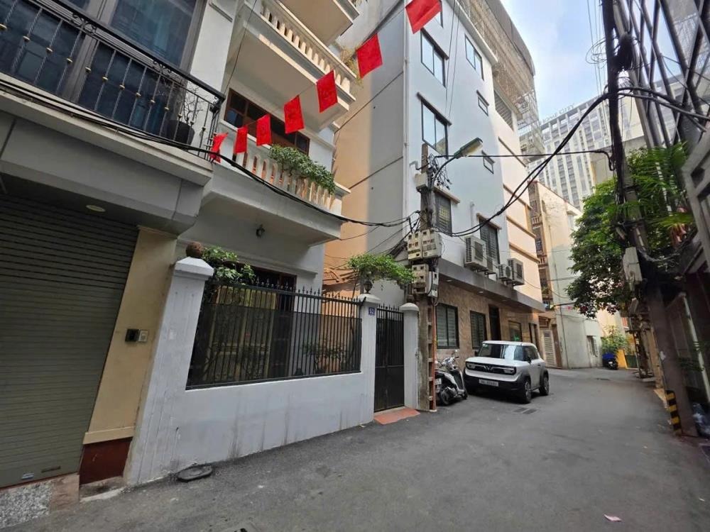 Bán nhà phố Trung Kính 115m2, 6 tầng, MT 6m, 32 tỷ - Vị trí đẹp, giao thông thuận tiện