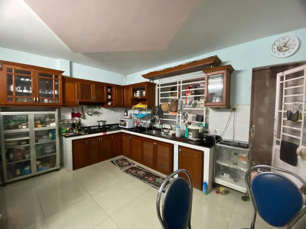 Nhà Phú Thọ Hòa, Hẻm 8m, 75m², Giá 10 Tỷ - Vị Trí Đắc Địa