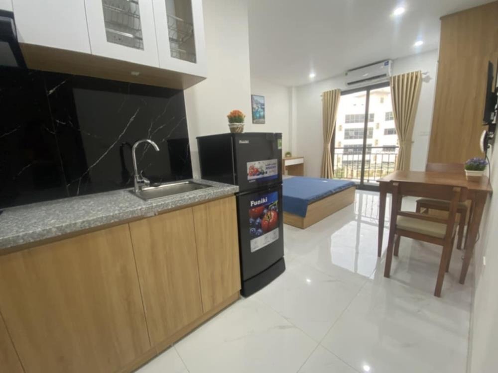 Bán nhà đường La Thành, Ba Đình: 19 phòng, 102m2, giá 39.5 tỷ - Full tiện nghi, doanh thu cao