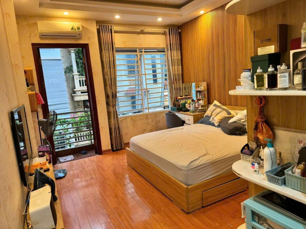 Cho thuê nhà 6 tầng, Phùng Chí Kiên, Cầu Giấy - 25tr/tháng