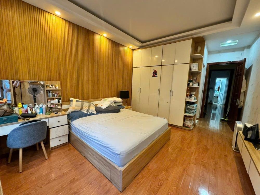 Cho thuê nhà 6 tầng, Phùng Chí Kiên, Cầu Giấy - 25tr/tháng