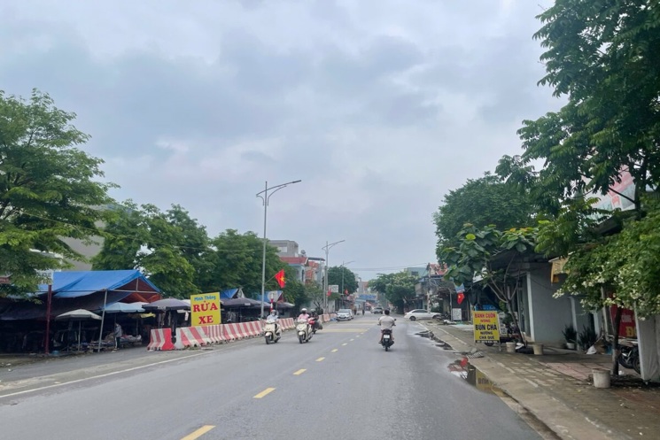 CHÍNH CHỦ CẦN BÁN LÔ ĐẤT MẶT TRỤC CHÍNH KINH DOANH 69,4M TẠI HỢP ĐỒNG-CHƯƠNG MỸ-HÀ NỘI
