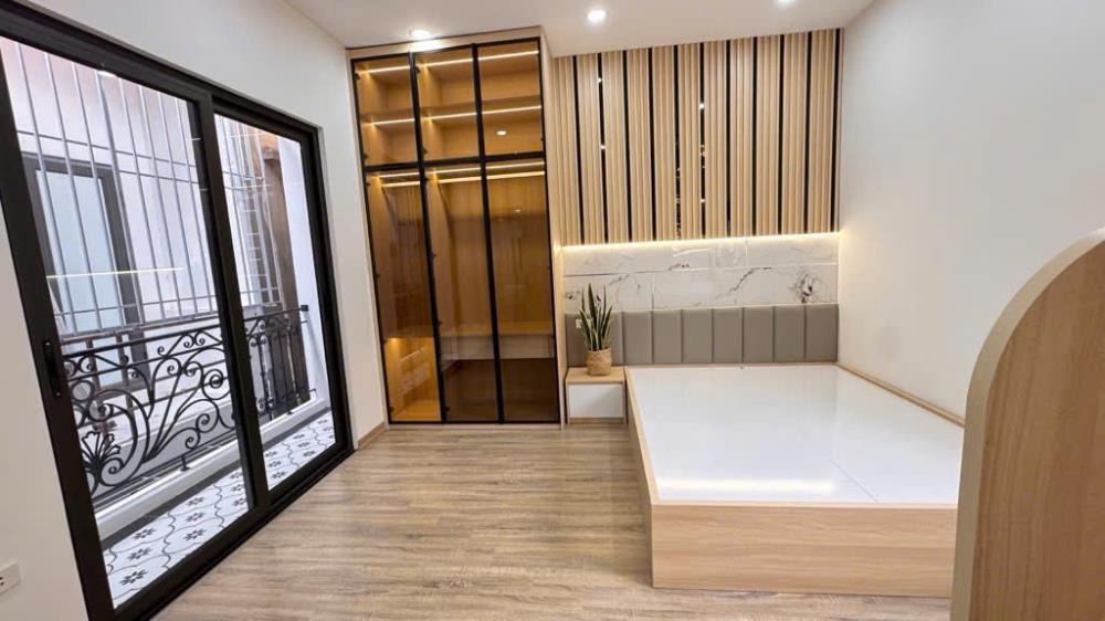 Bán nhà đẹp chính chủ, ngõ rộng, trung tâm Hai Bà Trưng - Giá cực tốt!