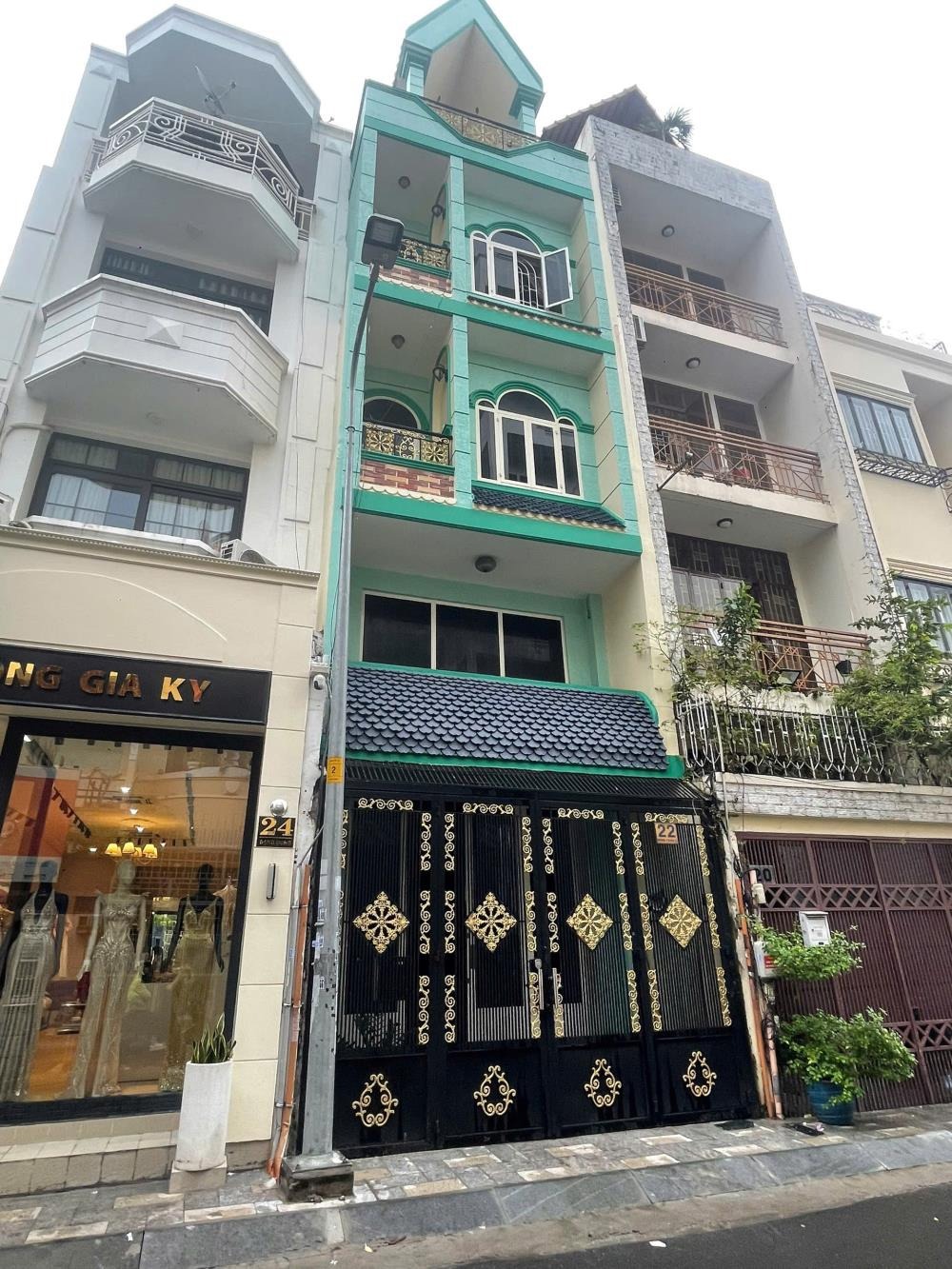 Bán Nhà Đẹp Quận 1 - 4x16m, Giá 27 Tỷ - Vị Trí Trung Tâm