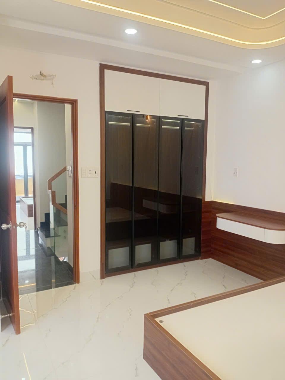 Góc 2 Mặt Tiền Chiến Lược - Bình Tân | 71m2 - 5 Phòng Ngủ - 7 Tỷ