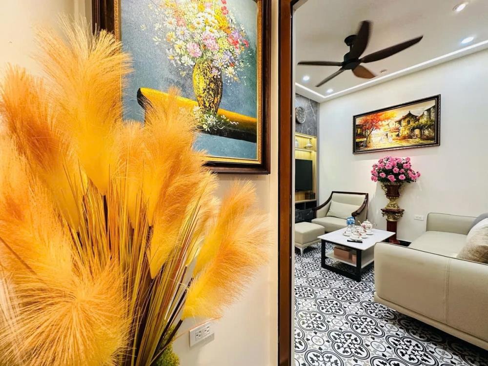 Nhà phố 43m² - Thiết kế Hiện Đại - Giá 8.95 tỷ - Khương Đình, Hà Nội