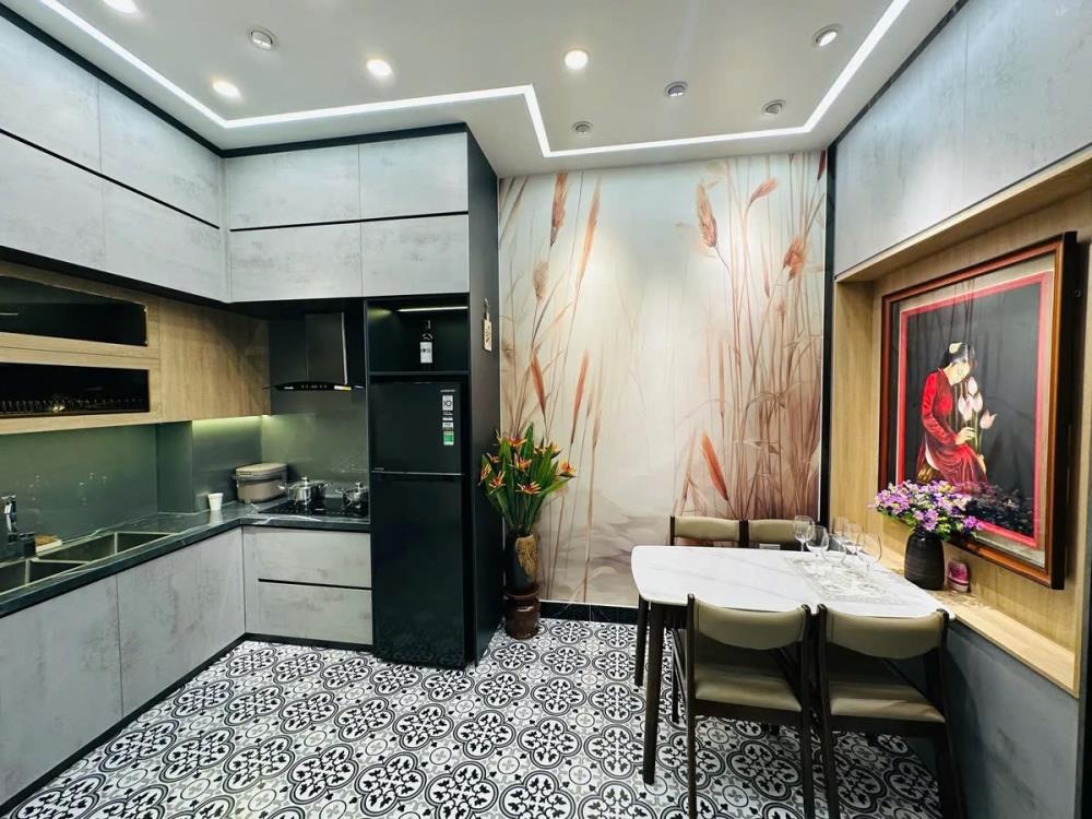 Nhà phố 43m² - Thiết kế Hiện Đại - Giá 8.95 tỷ - Khương Đình, Hà Nội