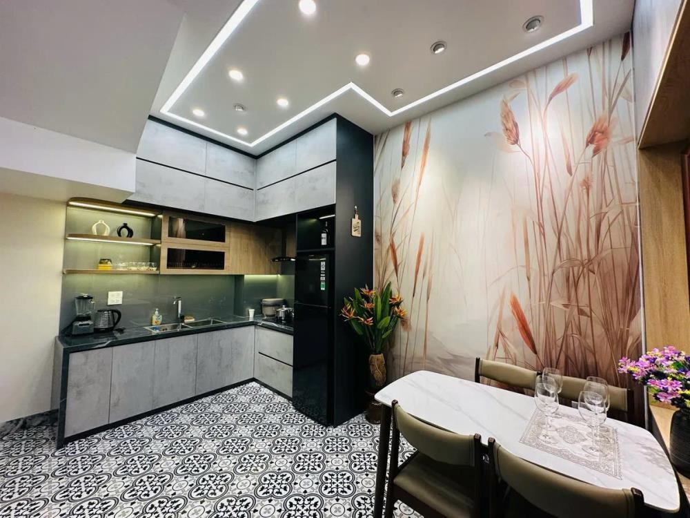 Nhà phố 43m² - Thiết kế Hiện Đại - Giá 8.95 tỷ - Khương Đình, Hà Nội
