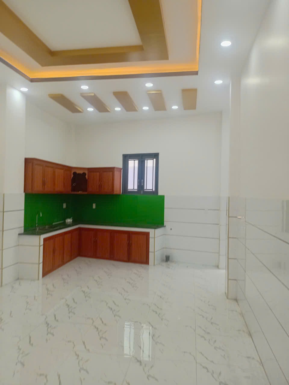 Nhà 87m2, 5PN, Hẻm 6m Tân Phong - Giá 6.3 tỷ (~72tr/m2)