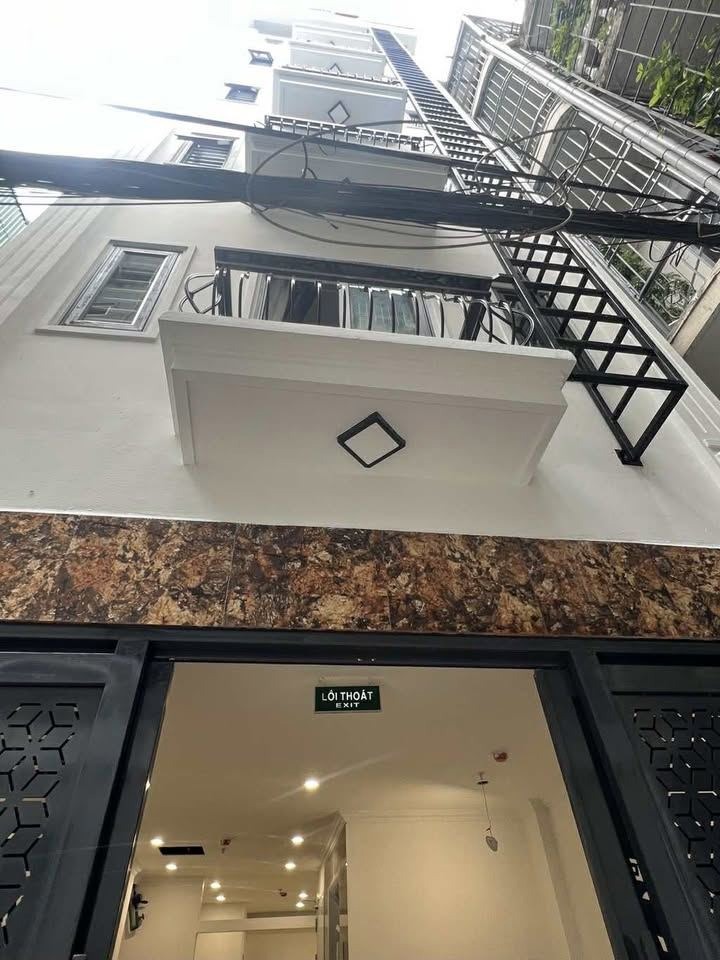 Bán nhà Ngã 5 Ô Chợ Dừa - 55m² x 8 Tầng - Kinh Doanh - 15.8 tỷ