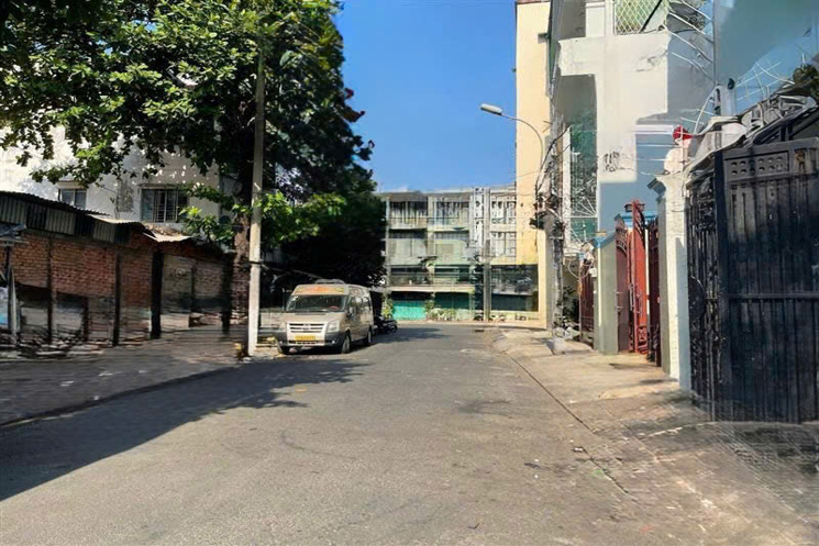 VIP TÂN BÌNH – BÁN ĐẤT TẶNG NHÀ – HXH TRƯỜNG CHINH – 205M² FULL THỔ CƯ – 14 TỶ x