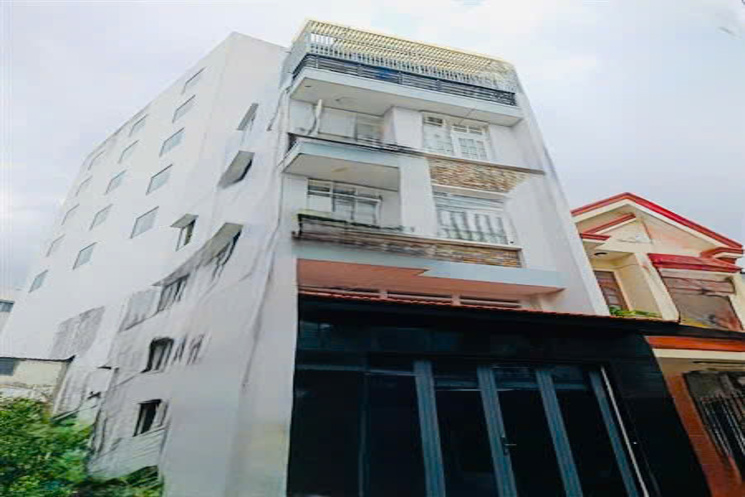 VIP TÂN BÌNH – BÁN ĐẤT TẶNG NHÀ – HXH TRƯỜNG CHINH – 205M² FULL THỔ CƯ – 14 TỶ x