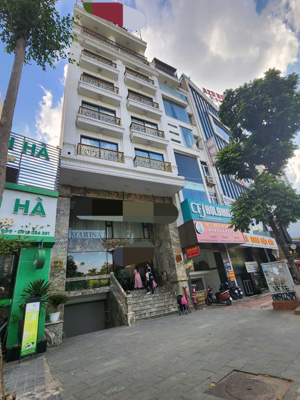 Bán Tòa Văn Phòng Mặt Tiền Lê Văn Lương 135m2, Kinh Doanh Sầm Uất - 80 Tỷ