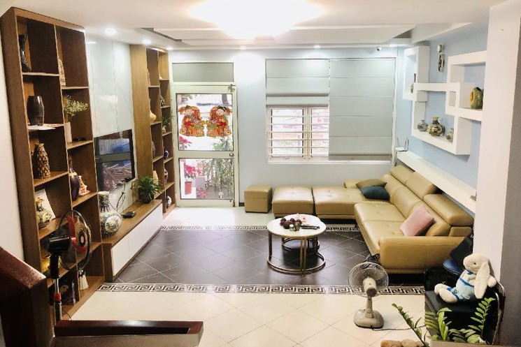 Bán nhà Nguyễn Hoàng - 74m2 -  ô tô tránh - vỉa hè - view hồ