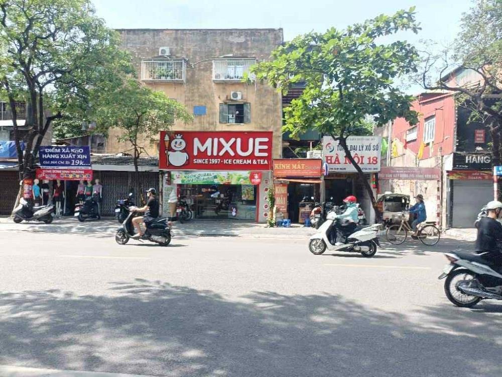 Nhà phố vị trí đắc địa, 90m2, mặt tiền 6.6m, giá 12 tỷ - Liên hệ Sơn Phạm