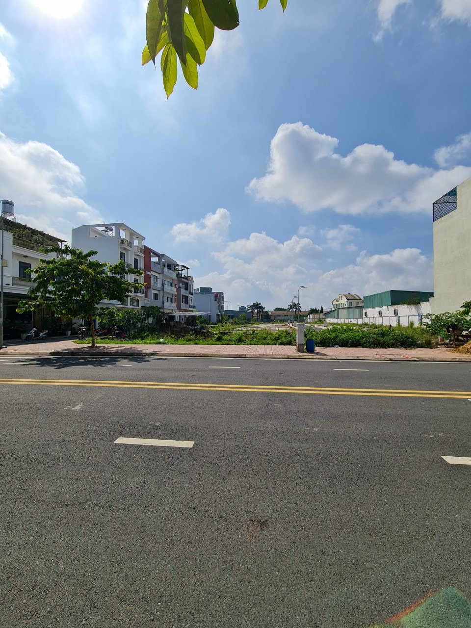Đất KDC Phong Phú, 100m2, Sổ Riêng - Giá 2 Tỷ