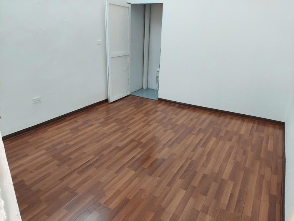 Cho Thuê Căn Hộ Tầng 1 Tập Thể Thành Công - Giá 7.5tr/tháng