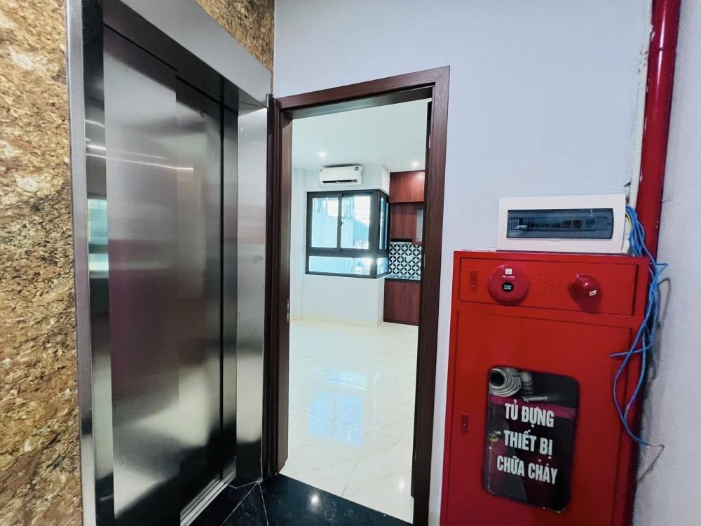 Bán Toàn Nhà Khách - Mễ Trì Thượng - Dòng Tiền Khủng 90tr/Tháng