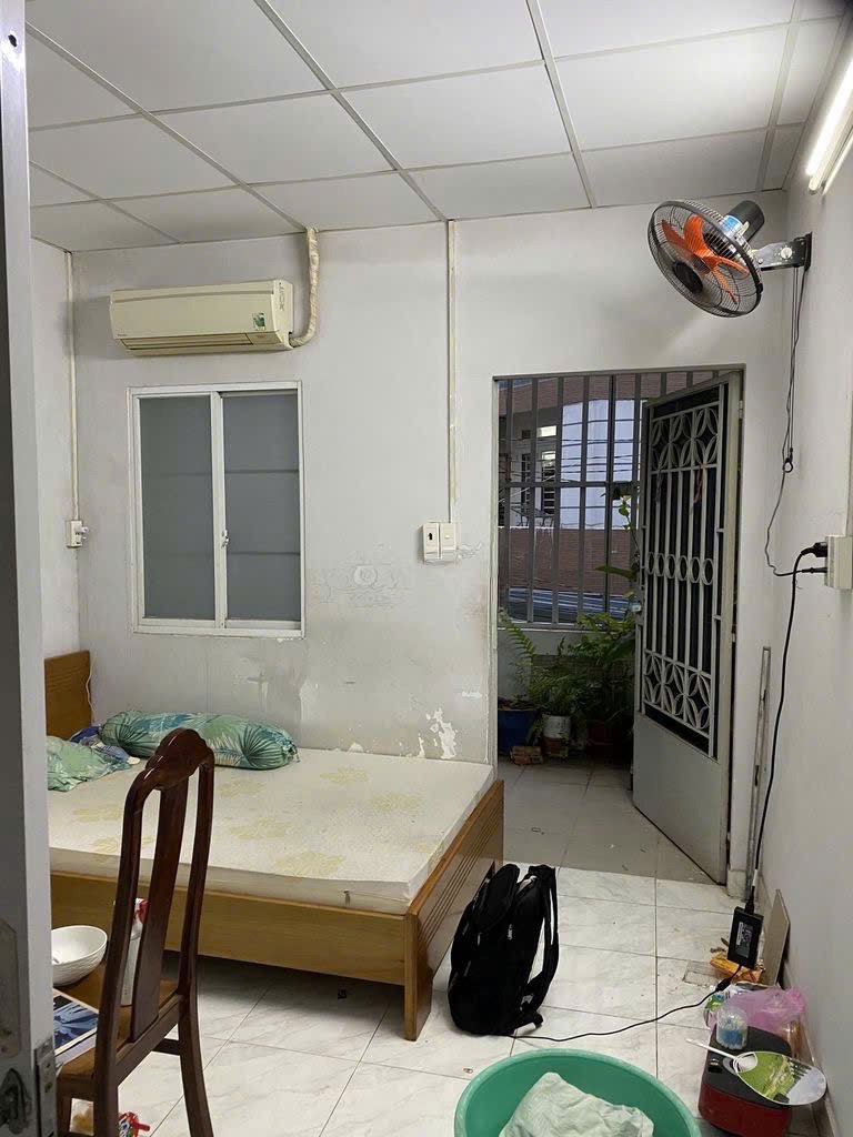Nhà Nguyên Căn Quận 10 - Hẻm Xe Hơi, 4PN - Cho Thuê Giá Tốt