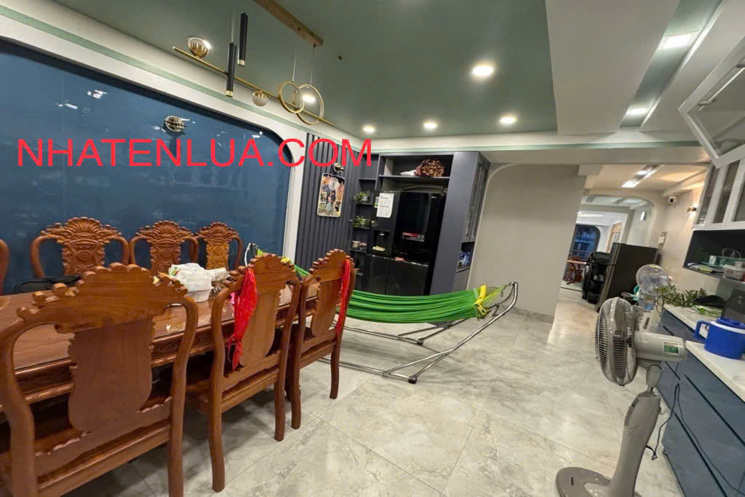 NHATENLUA.COM - CHỦ NGỘP SANG LẠI KHÁCH SẠN ĐƯỜNG SỐ 22  QUẬN 6 - NỢ NGÂN HÀNG