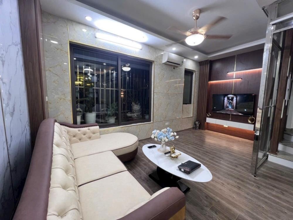 Bán nhà mặt ngõ ô tô đỗ cửa - Thanh Xuân, Giá 13.25 tỷ