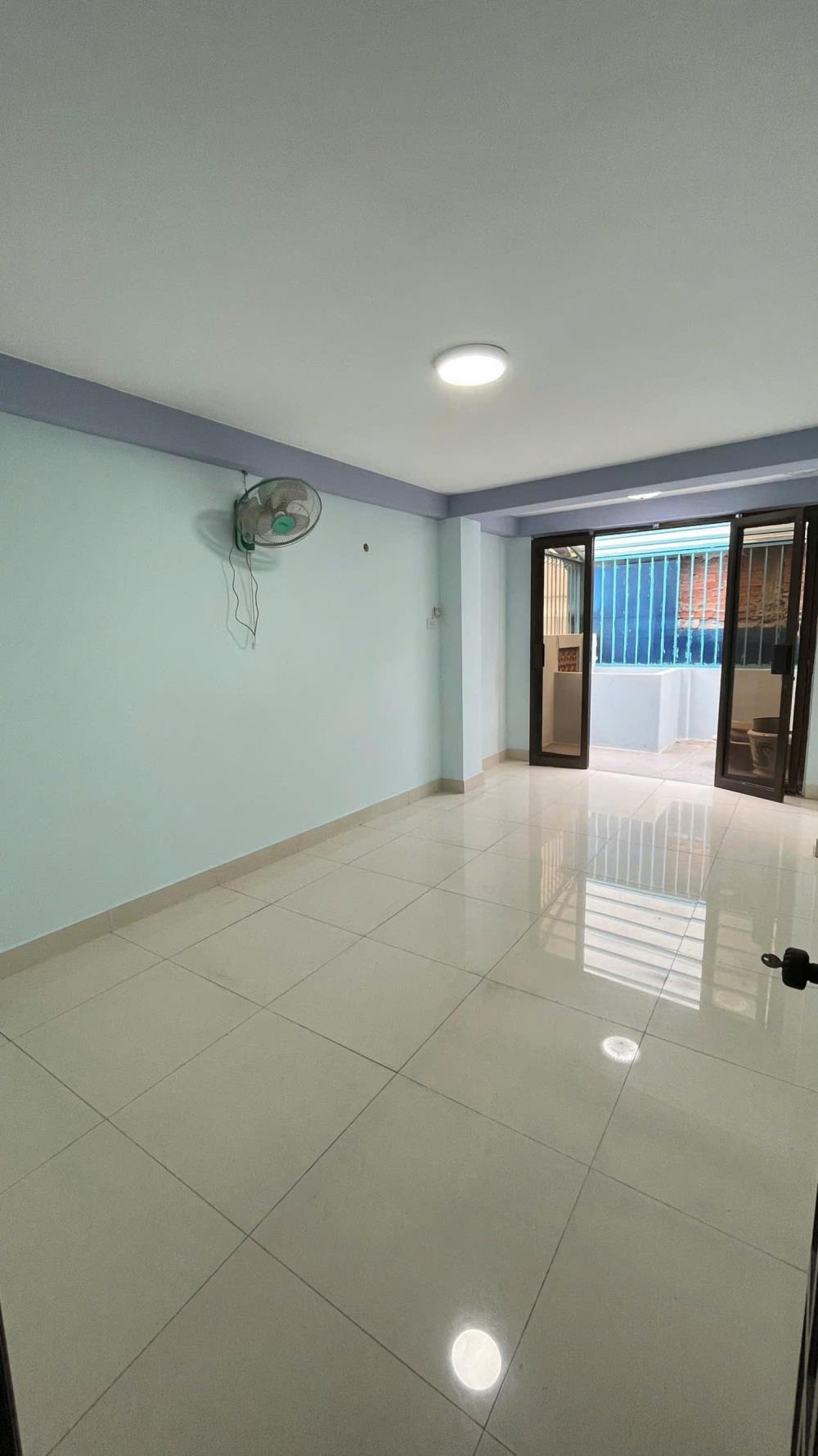 Cho Thuê Nhà Nguyên Căn 5 Tầng Mặt Tiền Quận 6 - 26 Triệu/Tháng