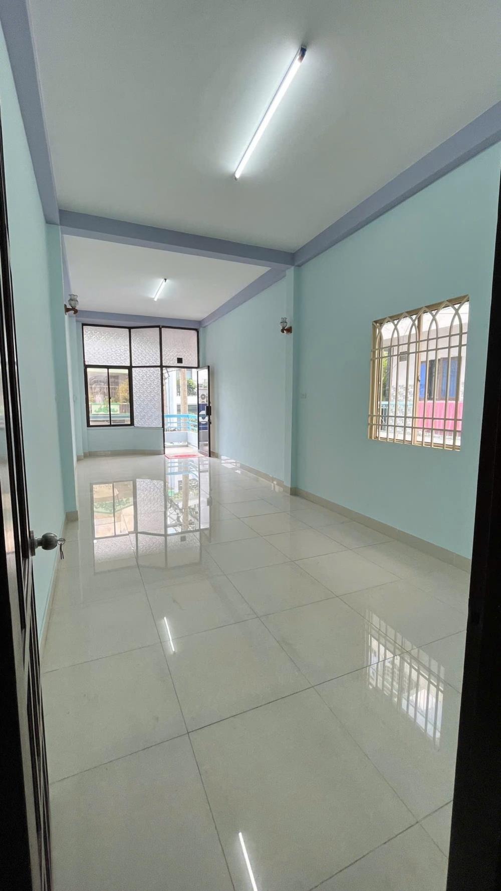 Cho Thuê Nhà Nguyên Căn 5 Tầng Mặt Tiền Quận 6 - 26 Triệu/Tháng