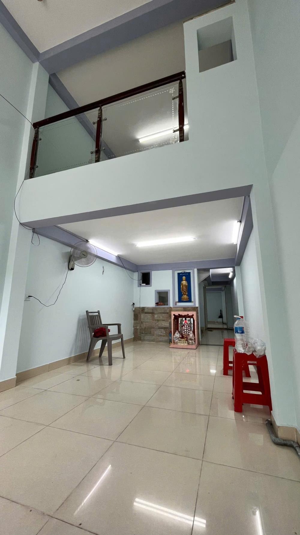 Cho Thuê Nhà Nguyên Căn 5 Tầng Mặt Tiền Quận 6 - 26 Triệu/Tháng