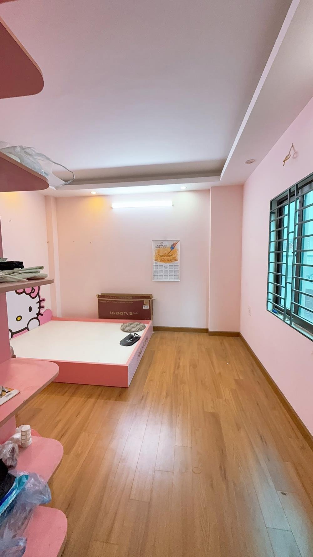 Bán nhà lô góc Hà Trì View Thoáng, Ô Tô Đỗ Cửa, Giá 8.8 Tỷ