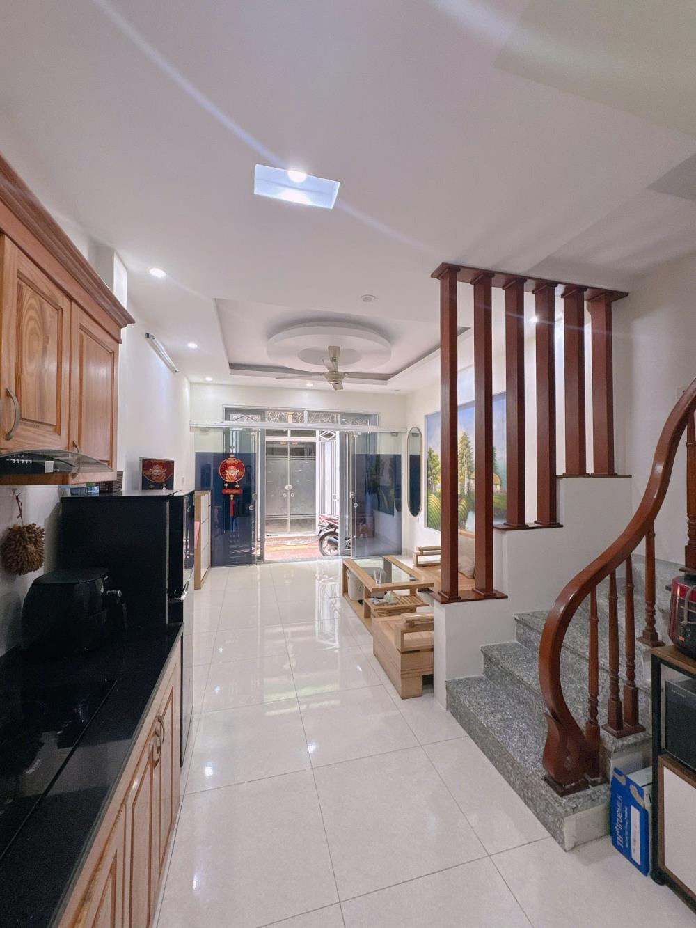 Nhà 4 Tầng Đẹp, Ô Tô Tránh Đỗ, Full Nội Thất - Giá 6.1 Tỷ