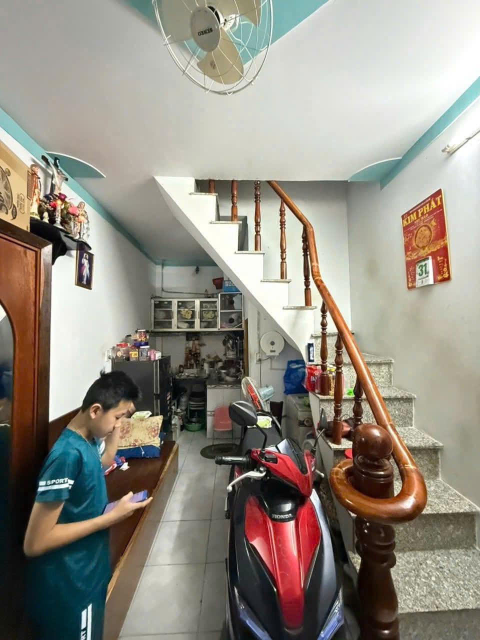 Nhà Xinh 1 Lầu, Sổ Hồng Riêng, Gần Metro Quận 12 - Giá 2.15 Tỷ