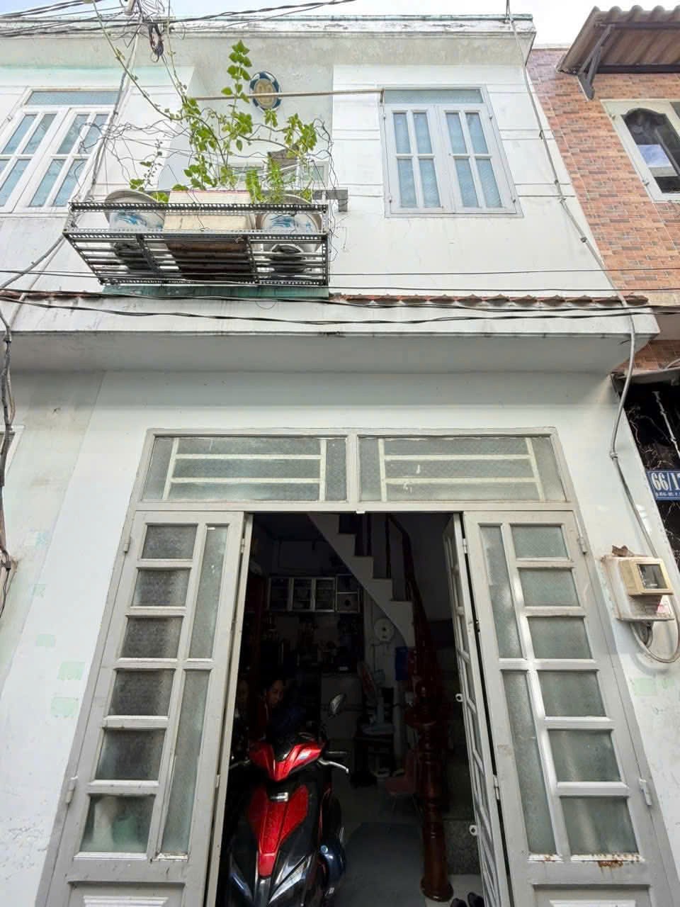 Nhà Xinh 1 Lầu, Sổ Hồng Riêng, Gần Metro Quận 12 - Giá 2.15 Tỷ