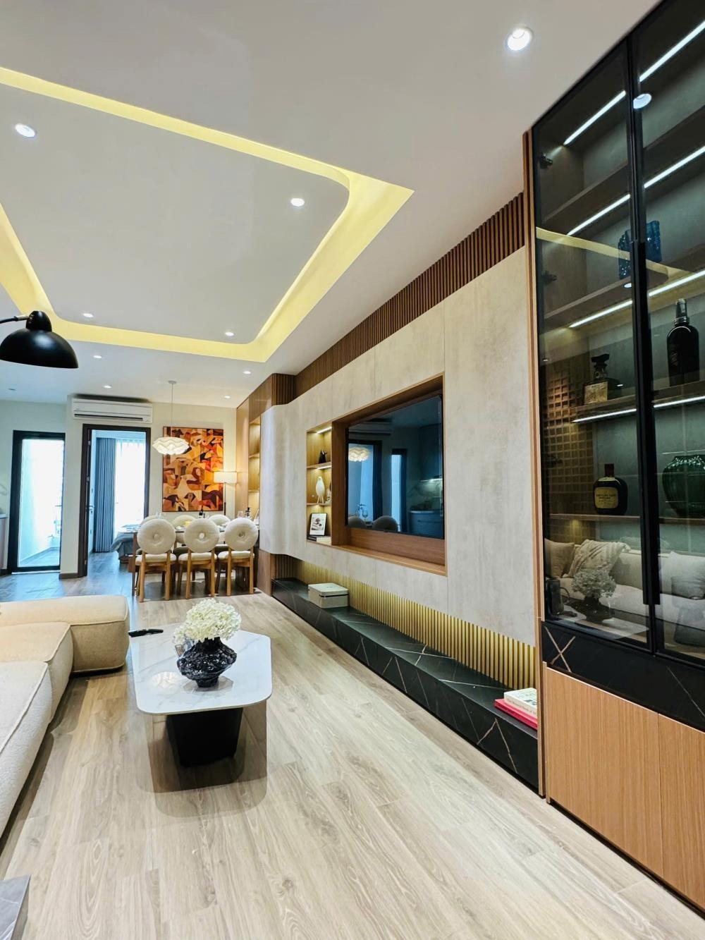 Căn Góc 96m² - 3PN - Cầu Giấy - 7.85 tỷ - Sổ Đỏ Chính Chủ