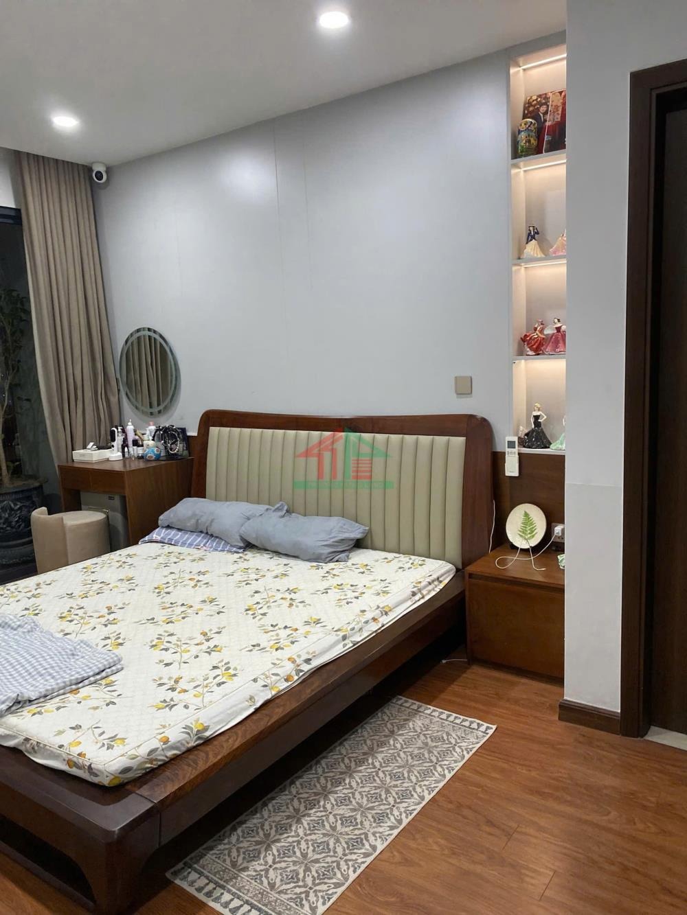 Chung Cư Ngoại Giao Đoàn 130m² 3PN View Hồ - Giá 13 Tỷ (Full Phí)