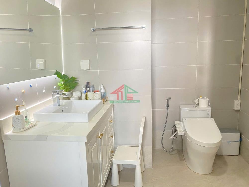Chung Cư Ngoại Giao Đoàn 130m² 3PN View Hồ - Giá 13 Tỷ (Full Phí)