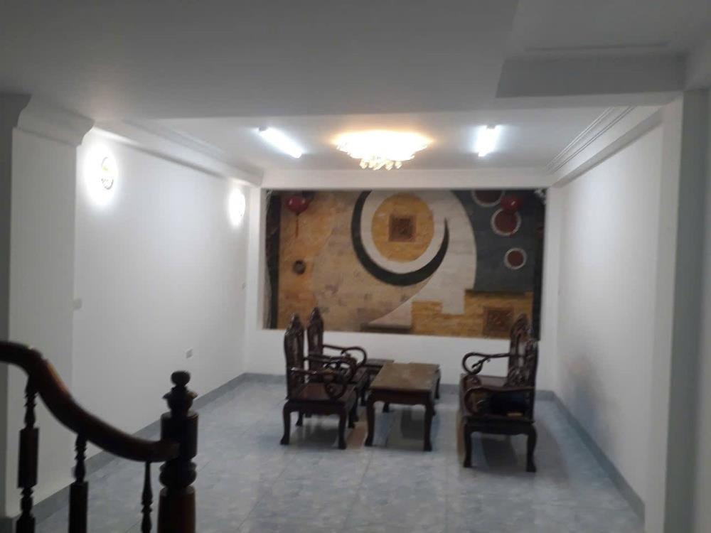 Nhà Đẹp, Phân Lô, View Trường Mầm Non, Ô Tô Tránh - Giá 12.6 Tỷ