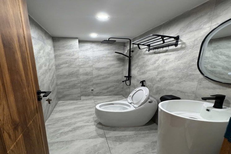 Nhà mới đẹp Lê Đức Thọ Ngay chợ Sớm Mới  Ô tô tới cửa