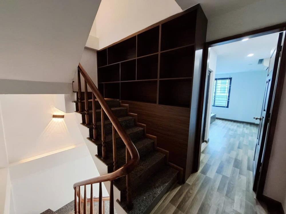 Nhà 4 Tầng Góc, 3 Mặt Thoáng, 5.98 Tỷ - Trung Tựu, Hà Nội